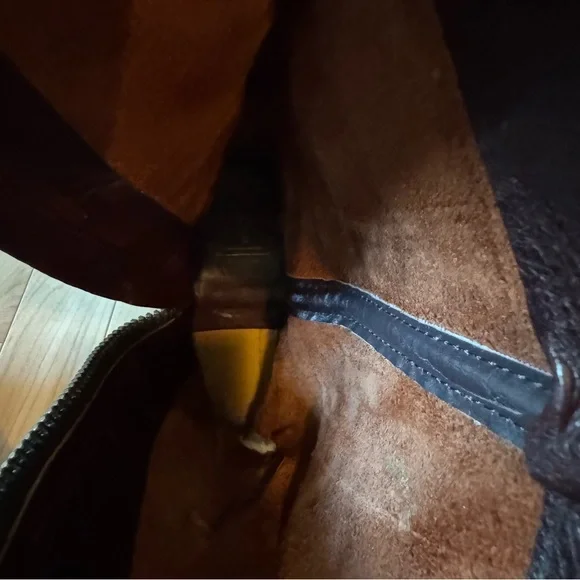 Frye Heath women's leather boots in maple or brown. Size 7.5 - Picture 9 of 11